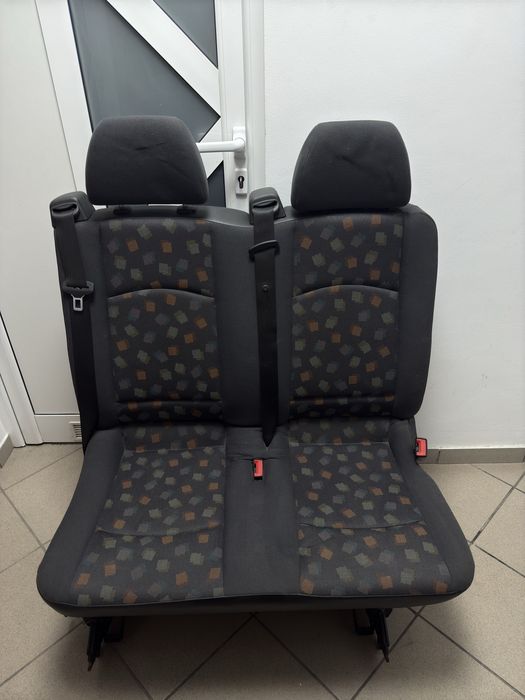 Scaun rabatabil+bancheta rândul 2 Mercedes Vito 639