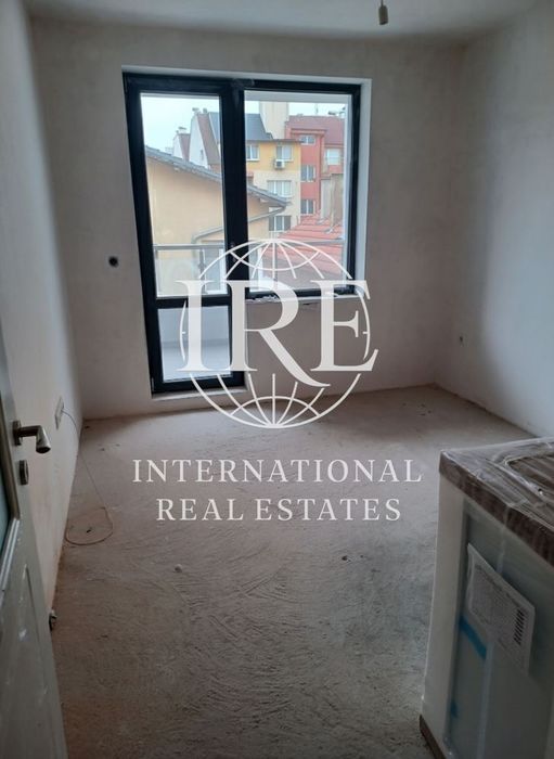 Продава се Двустаен апартамент в Варна, Трошево - 43 кв.м за 2187 €/кв.м - Снимка #3