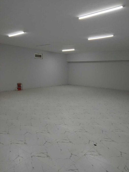 Янгиюль город Дехконобод махалля ул.Самаркандская 10 сот. 2 дома