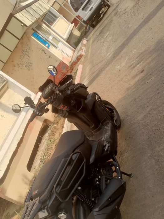 TANK skuter original sotiladi