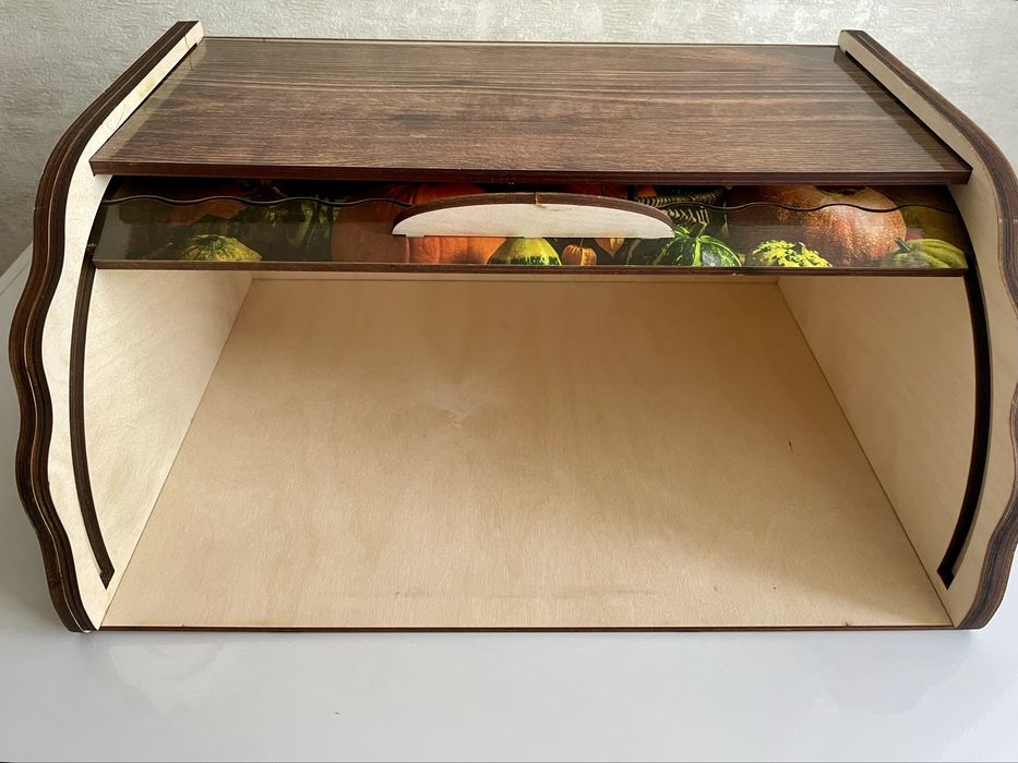 Хлебница производства Россия