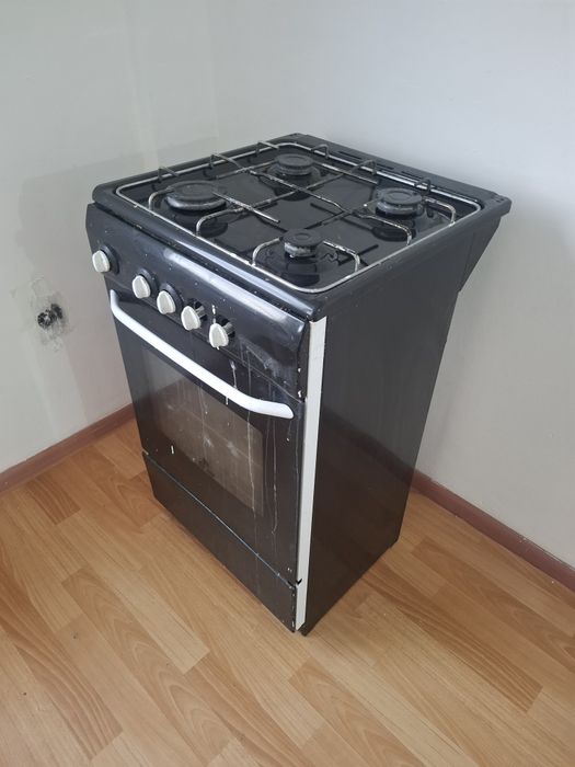 Продаётся газовая плита б/у