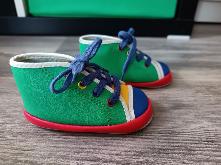 Бебешки  нови    буйки