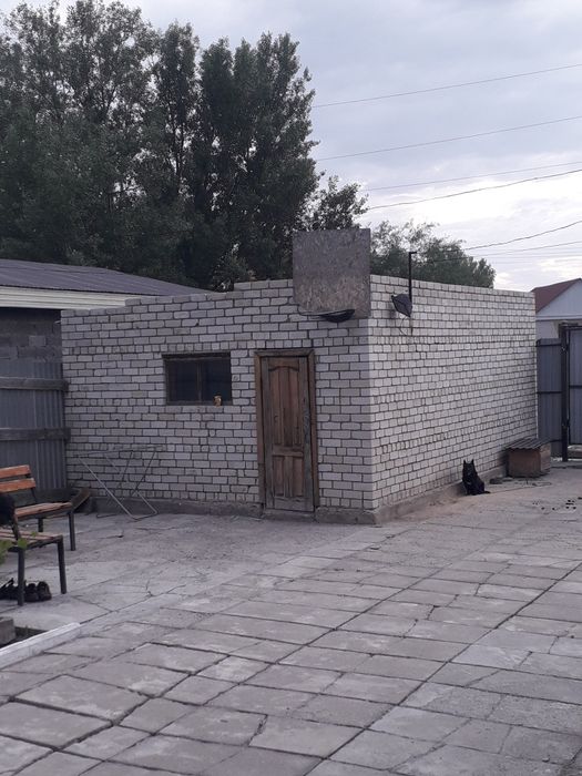 Продам большой добротный дом