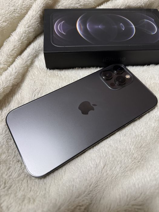 Продам Iphone 12 pro Max + наушники AirPods Pro 2nd generation