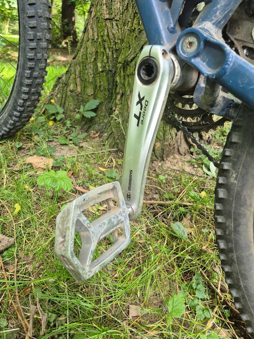 Bicicleta full suspension