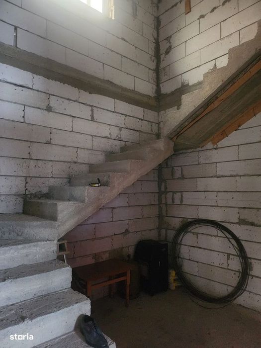 Vila in Serbanesti cu 5 camere