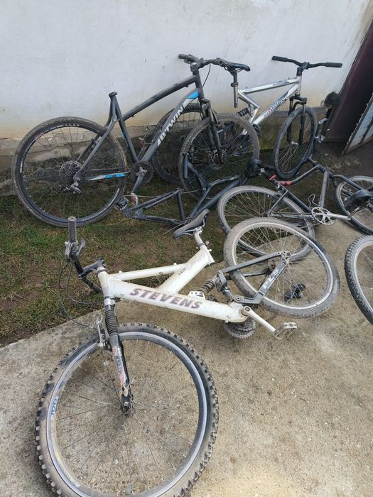 Vând biciclete, preț variabil