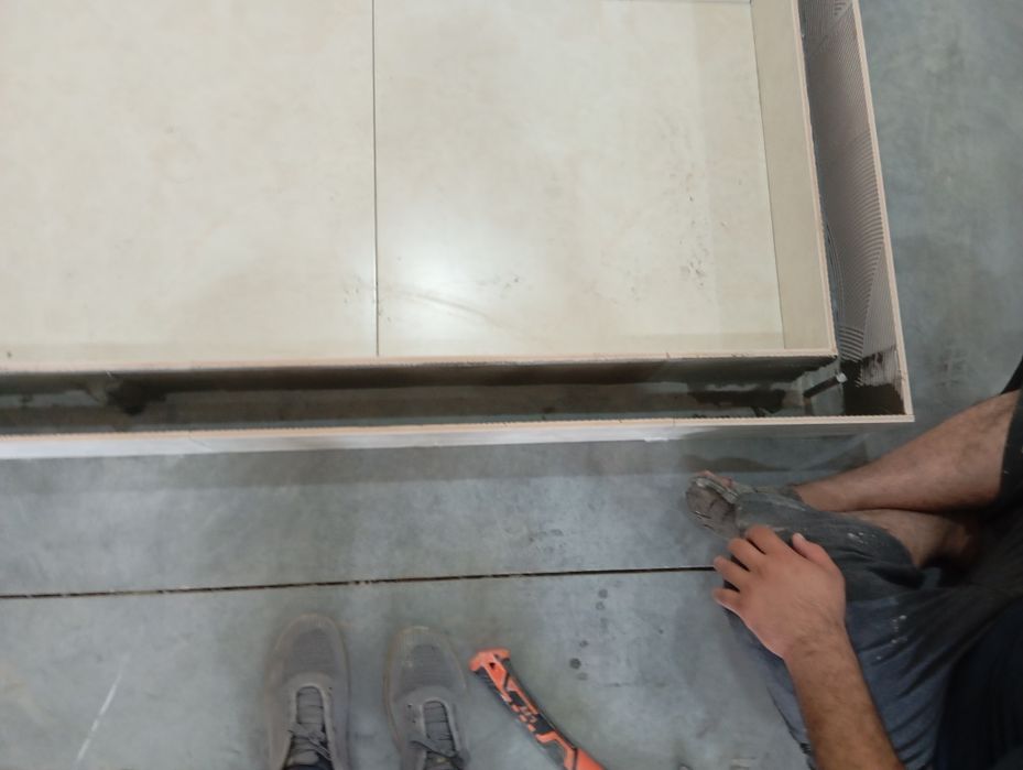 Kafil teramiz hamyonbop naxlarda