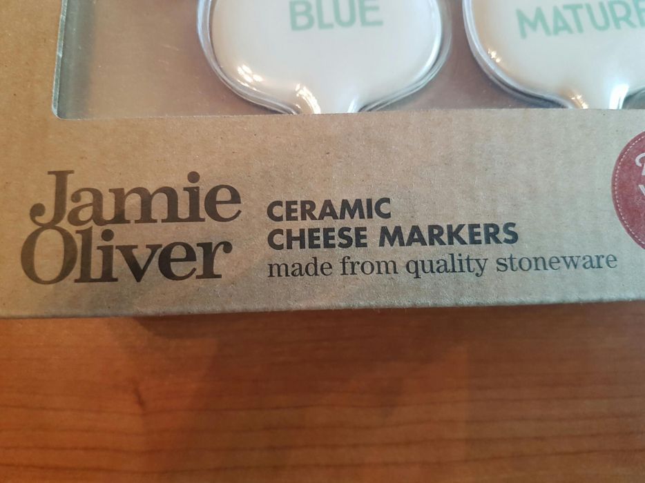 Керамични табели за сирена