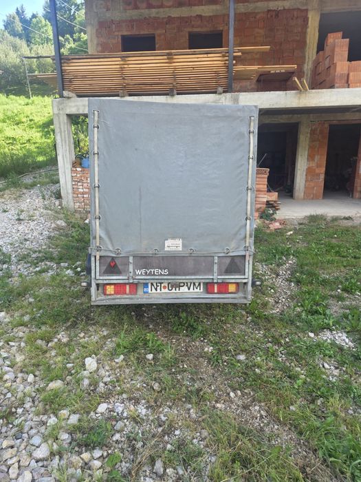 Vand remorca de 750kg