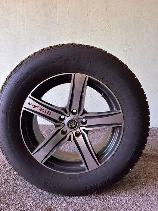 Шины с дисками вместе