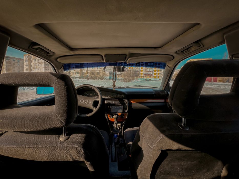 продам Audi 100 c4
