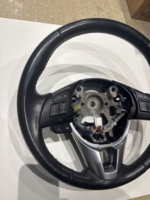 Mazda CX5 кожен волан Мазда СХ5