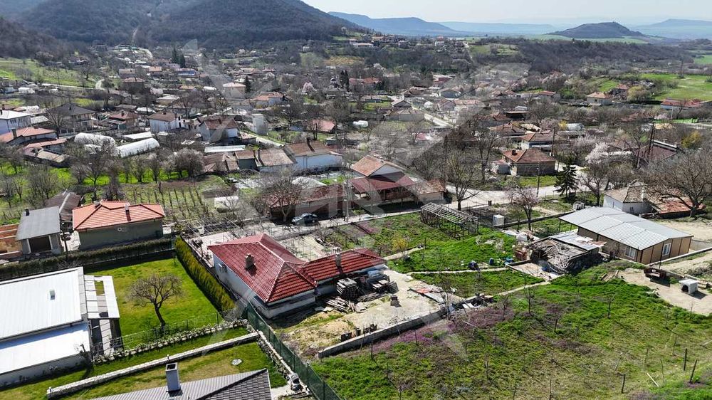 Къща в село Кипра- 90369