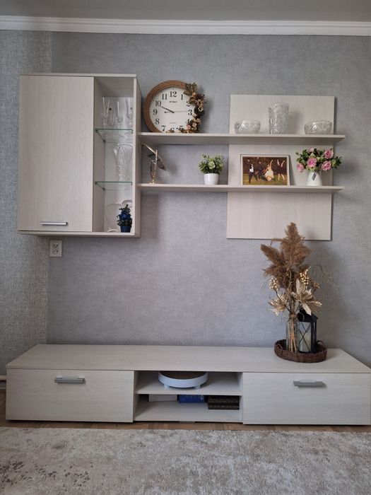 Горка для гостинной