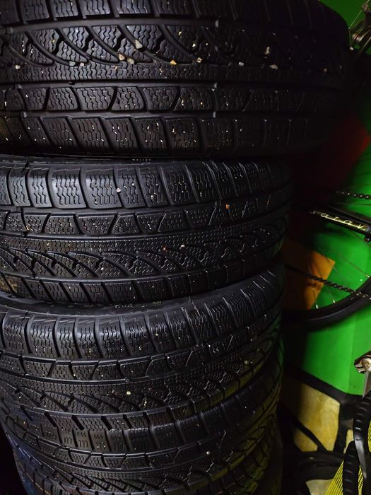 Продавам зимни гуми