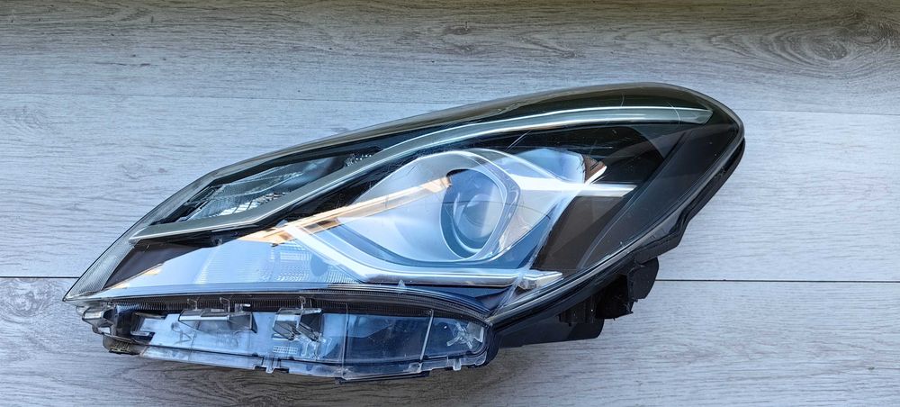 Фар за Toyota Yaris / Тойота Ярис