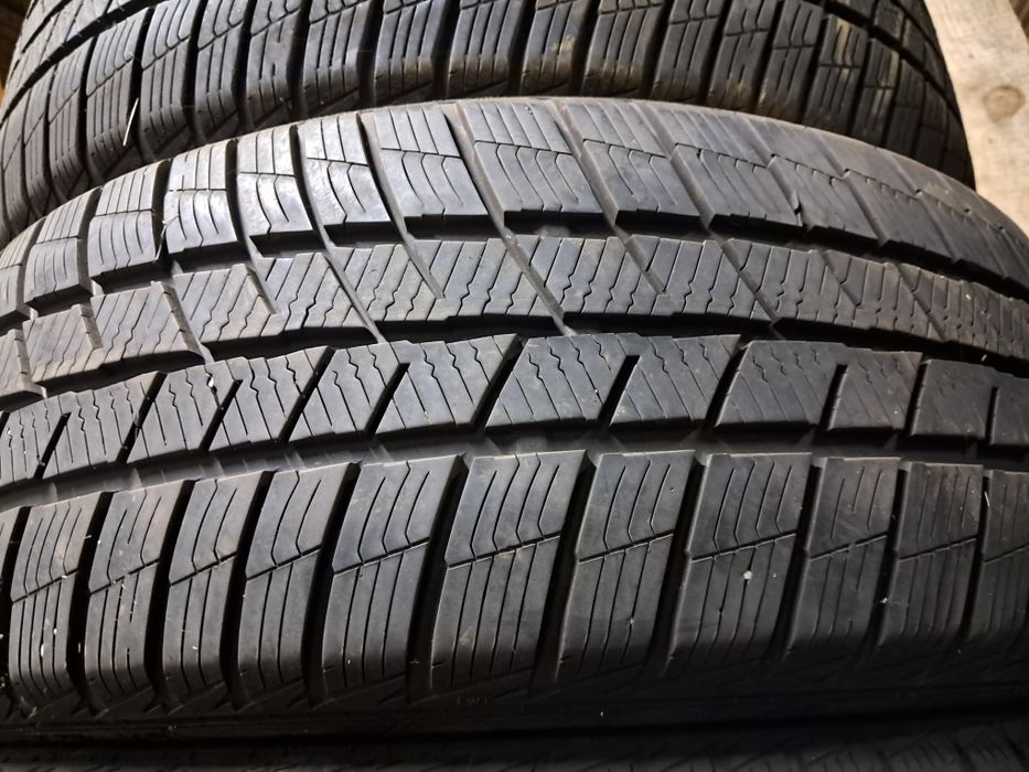 Anvelope second iarna 205 55 R16 Barum