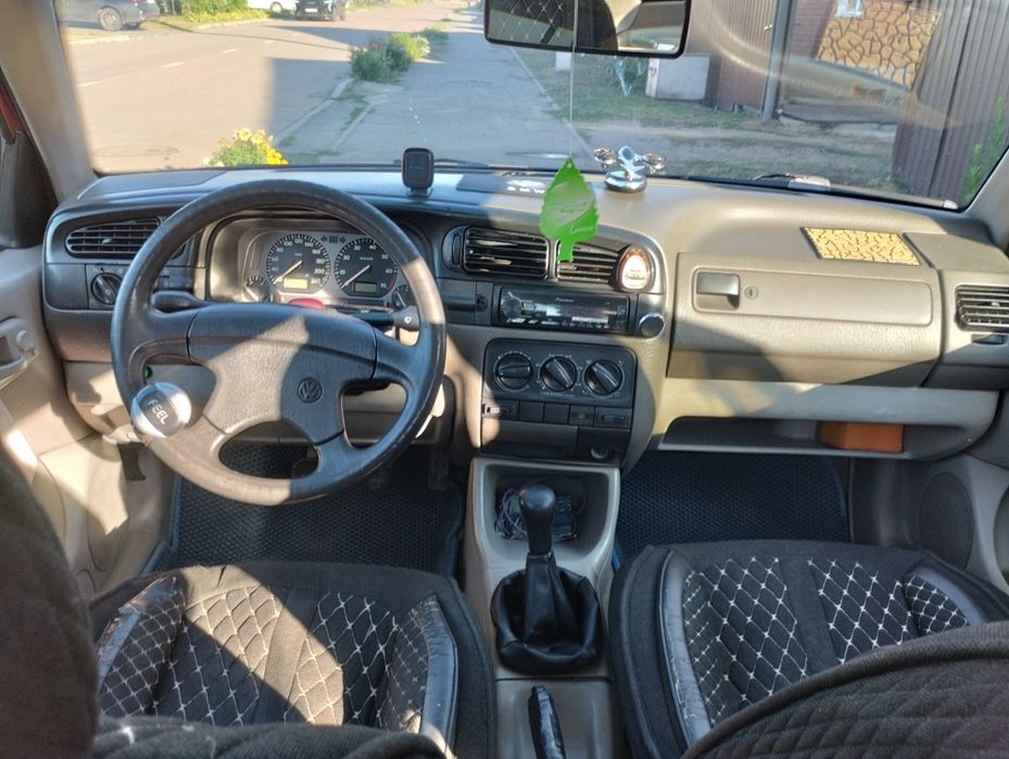 Продам Volkswagen vento