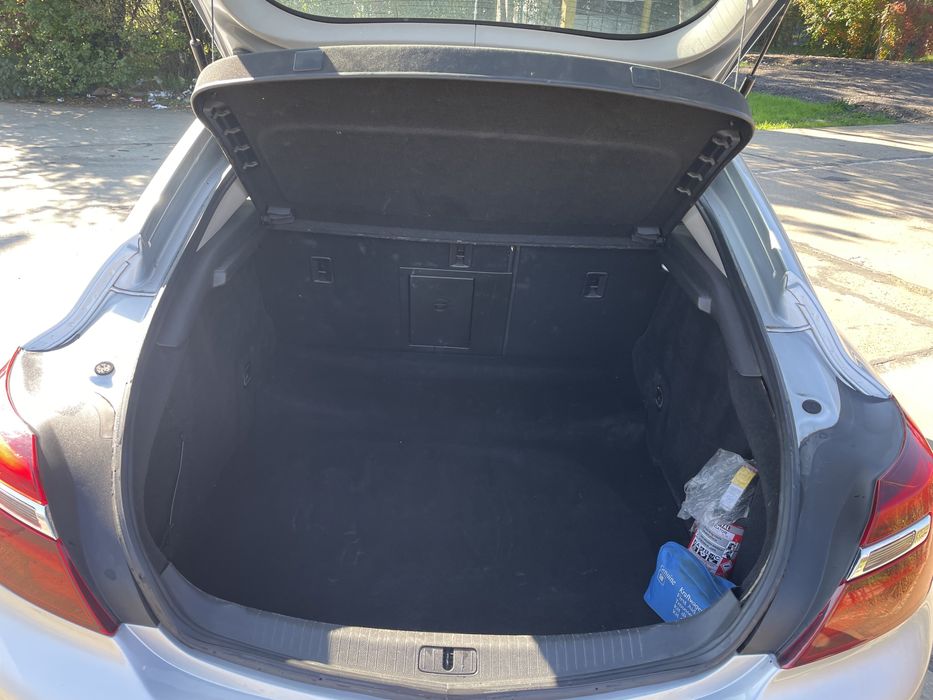 Opel Insignia 1.6 cdti automata