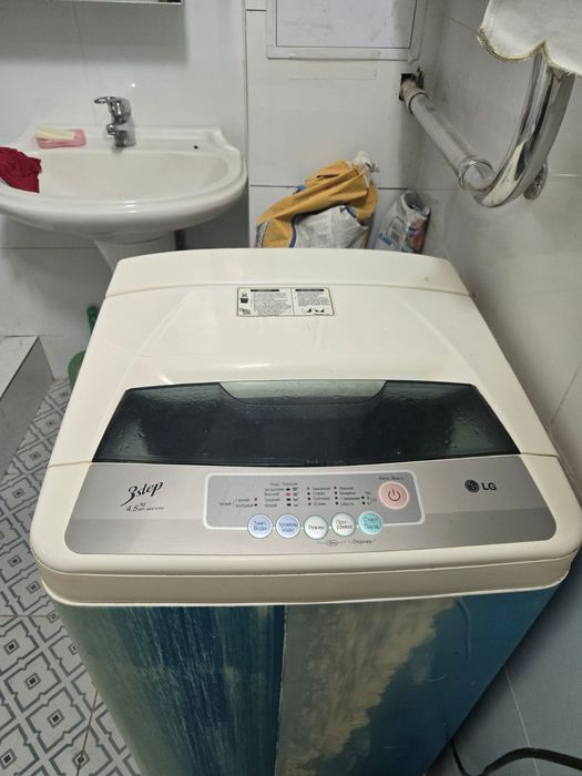 Продам стиральную машину