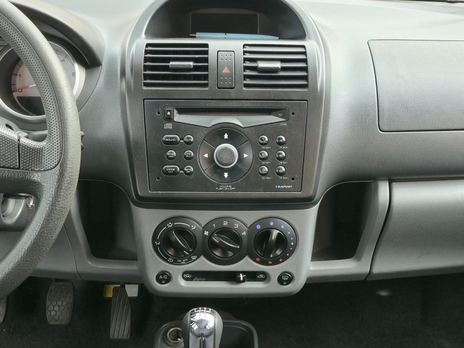 Suzuki Ignis 2005 1.3 DDIS