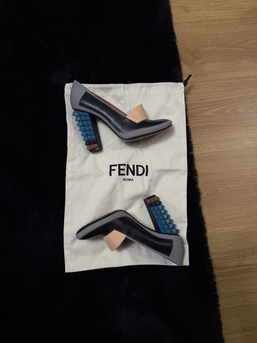 Pantofi Fendi Roma