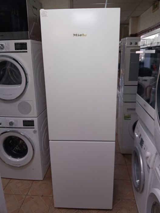 Комбиниран хладилник с фризер Миеле Miele с 2 години Гаранция!