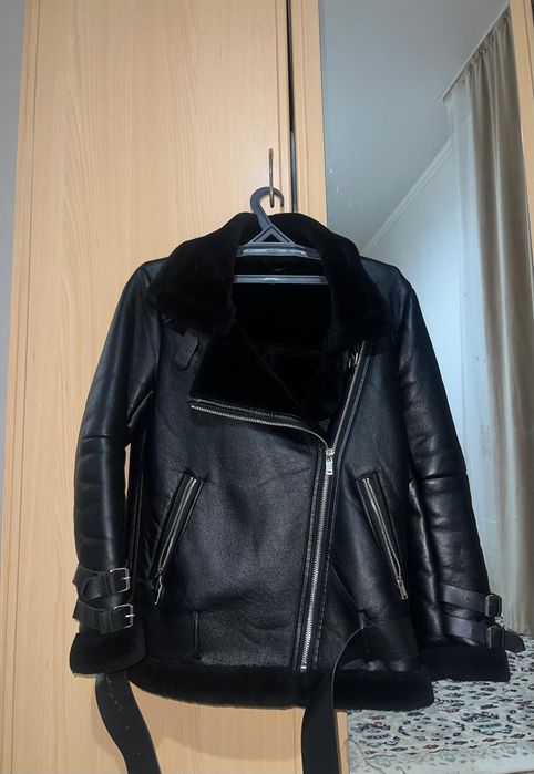 Дубленка в отличном состояние