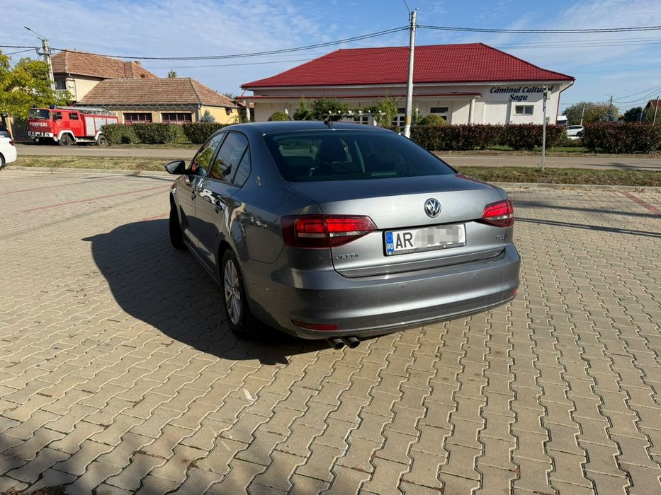 VOLKSWAGEN Jetta 2017 — imagine 2