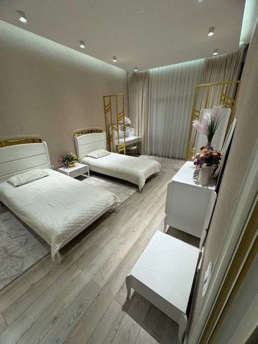 3+2 xona Olmazor Soy boyi JK