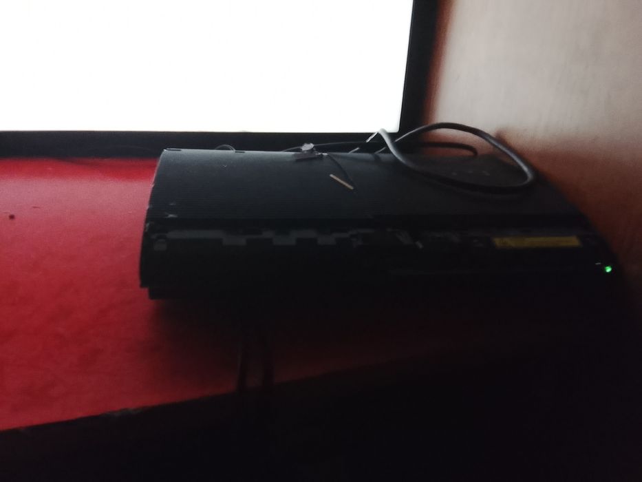 Продам плейстейшен 3 465гб