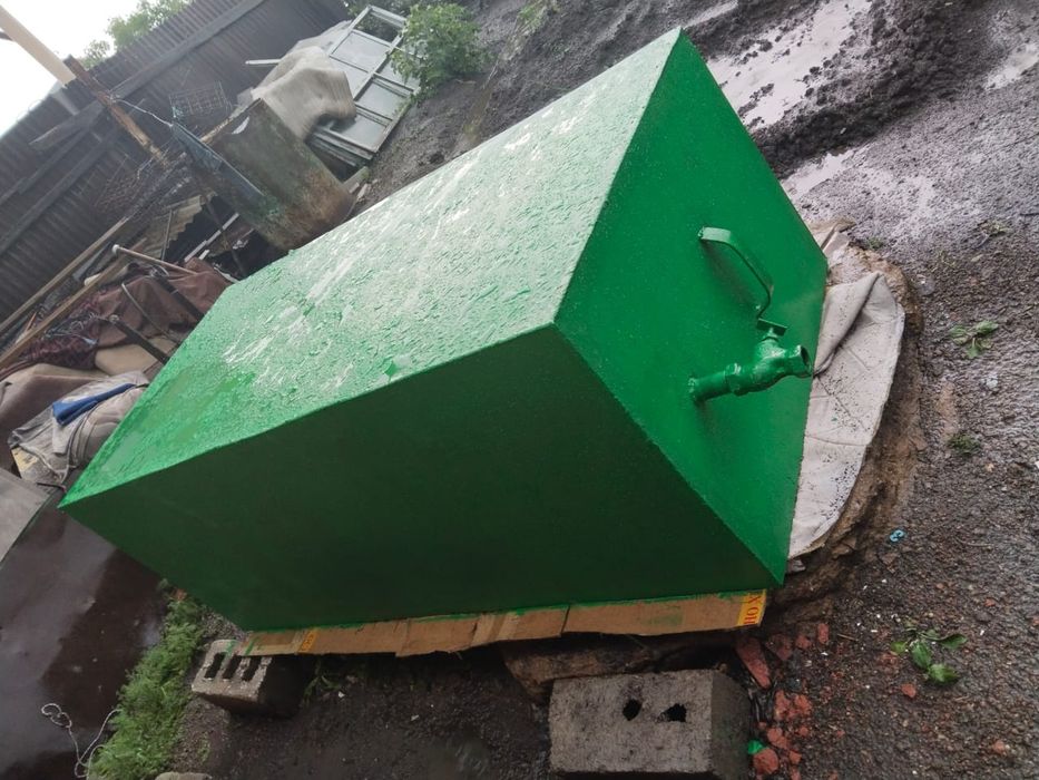 Продам ёмкость бак