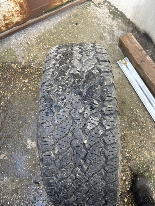 Гуми General 265/70R16 дот 22