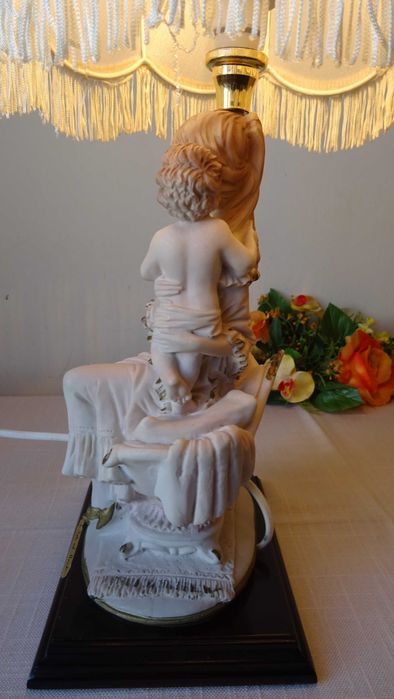 Настолна лампа. Произведена в Италия 1950г.