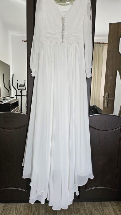 Rochie de mireasa cu trena