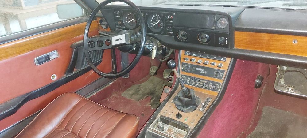 Vand Fiat 130 coupe Pinifarina an 1972 Blindat original  în  fabrica!