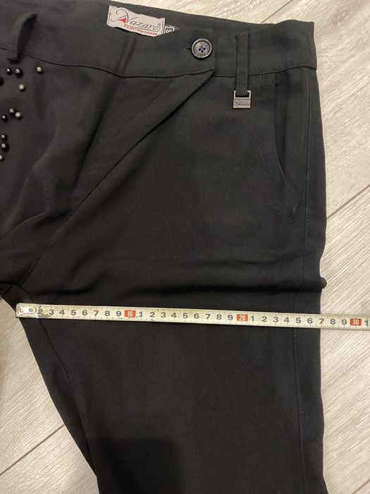 Дамски панталон с декорация