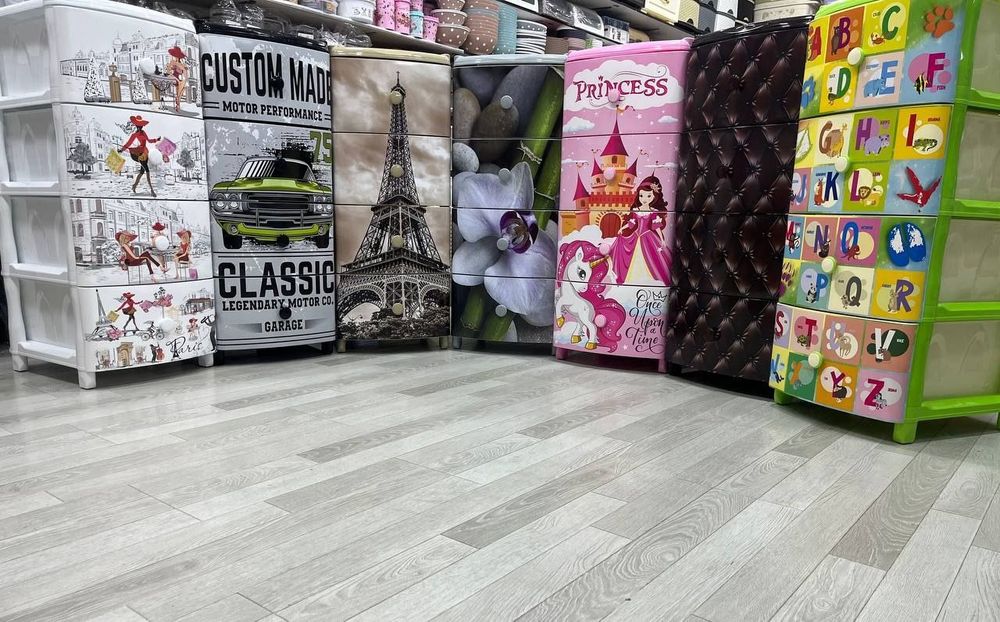 Har-xil ranglarda 4ta tortmali rassiskiy kamod