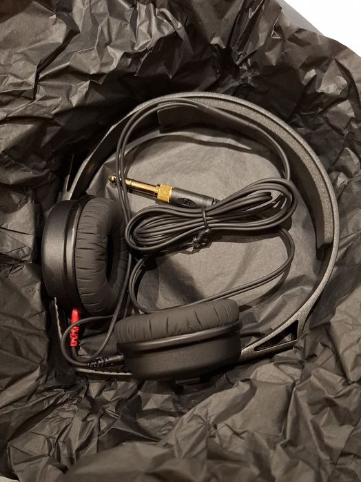 Наушники Sennheiser HD 25 Light