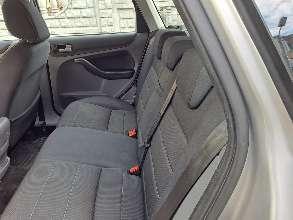 Vând Ford Focus 1.6 Diesel