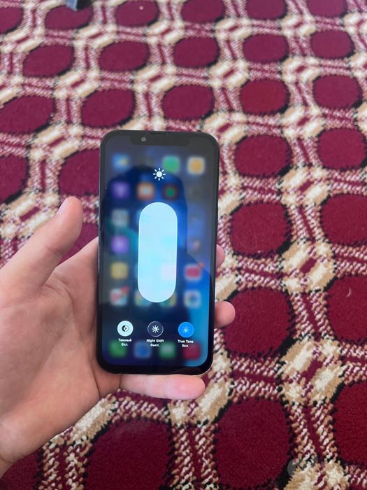 Iphone 13 ortacha holatda naxt sotilmaydi