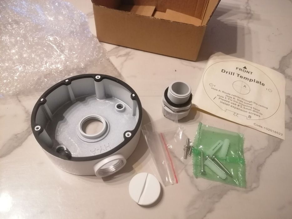 Куполна мрежова камера HIKVISION DS-2CD2121G0-I + монтажна основа