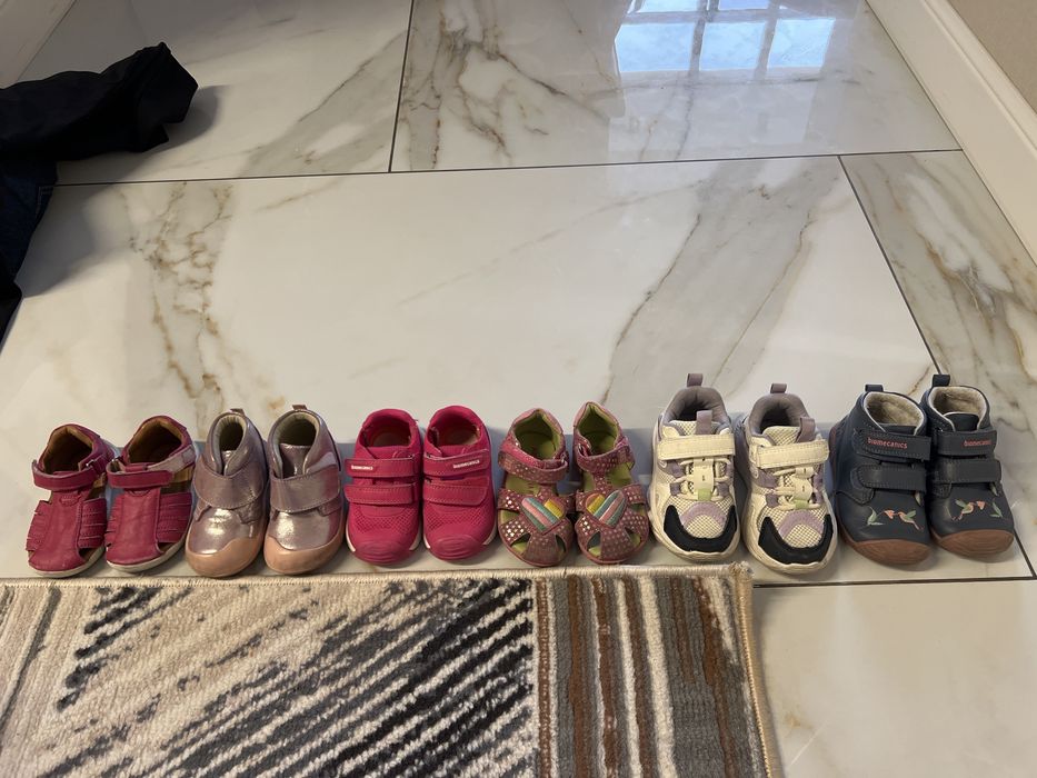 Продам детскую обувь