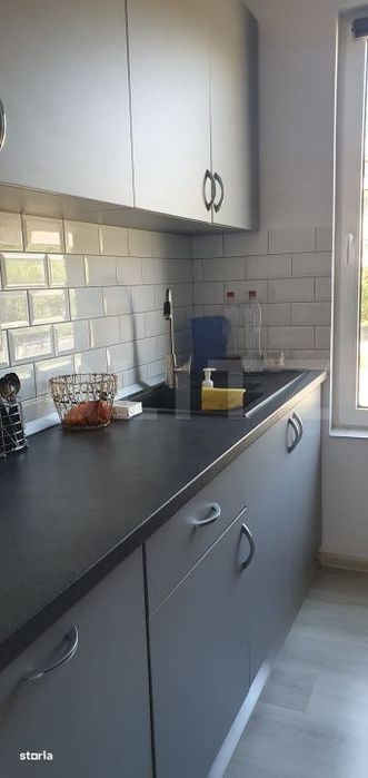 Casa 3 camere finisate si 7 camere la rosu (Et+M), 182mp, in Vatra Dor