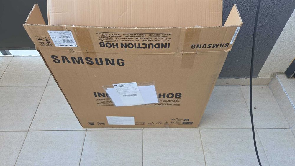 Plita pe inductie Samsung, functionala si in perfecta stare