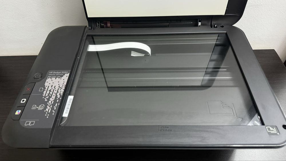 Imprimanta hp deskjet 2050