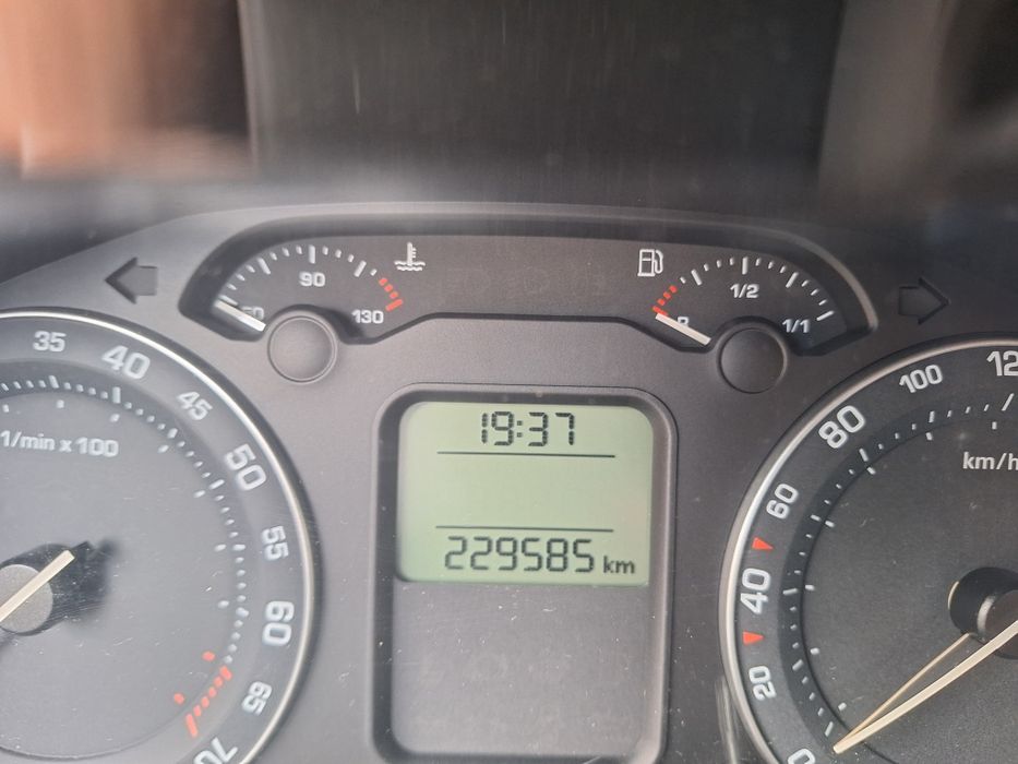 SKODA Octavia 2005 — imagine 5