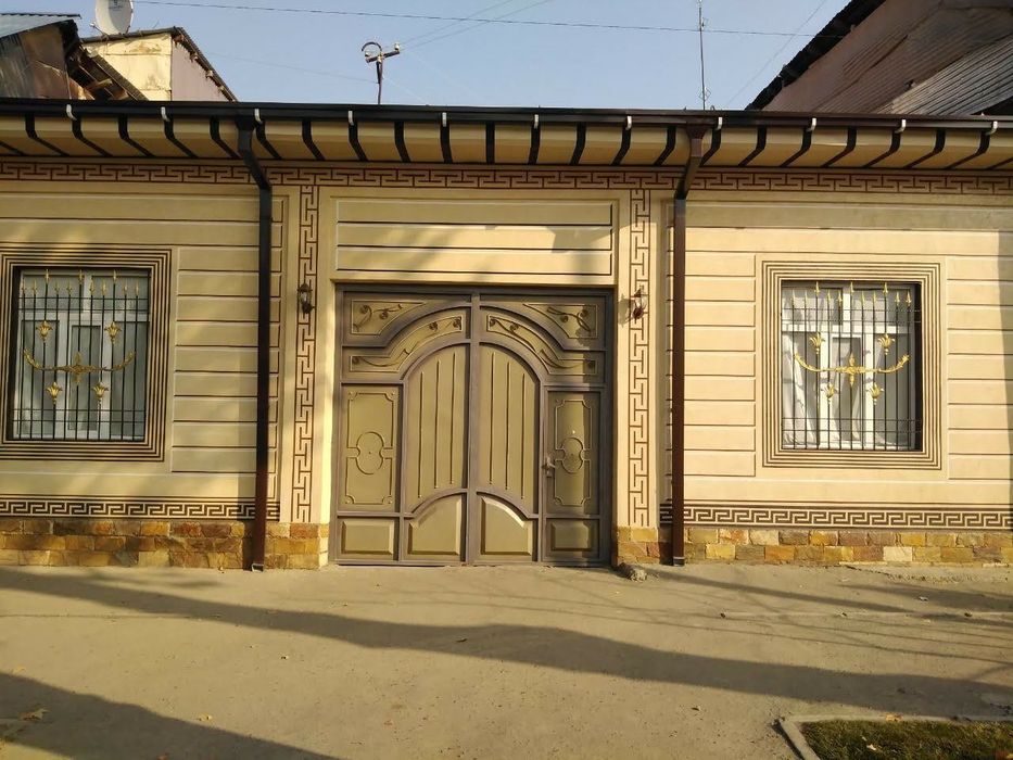 Продаётся дом в центр города